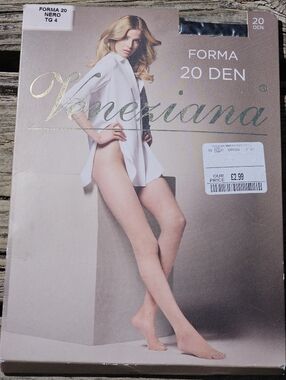 Seamless 20 Denier Sheer Tights in Nude